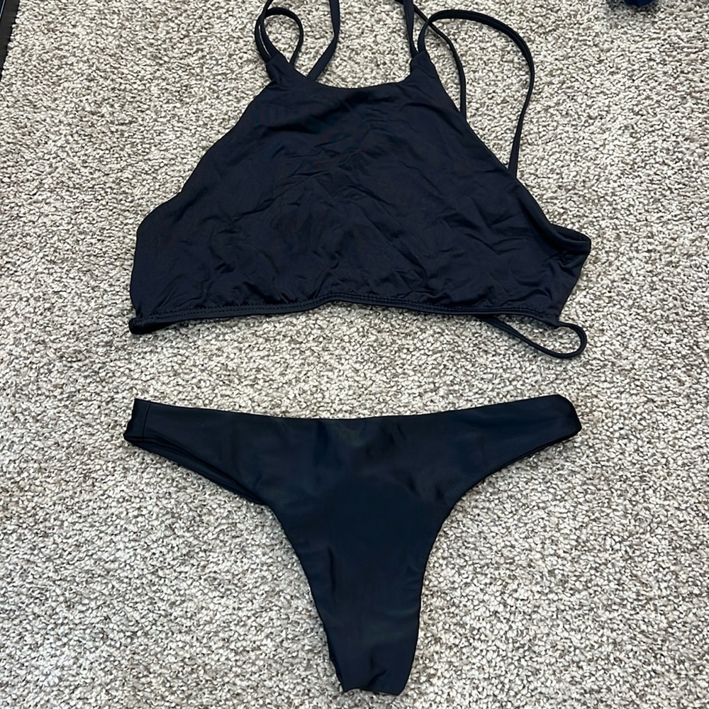 Frankie’s Bikini Top with Mikoh bottoms: size Med